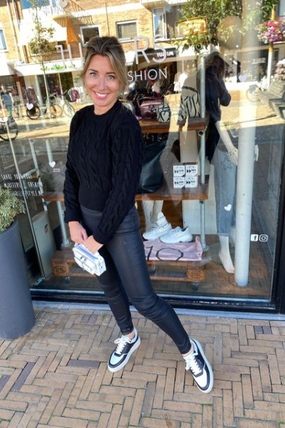 Ibana Tamra Black-black