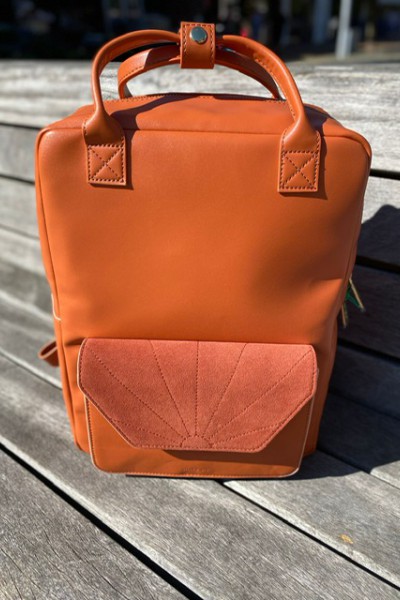 Sticky sis club bag ton sur ton croissant brown 