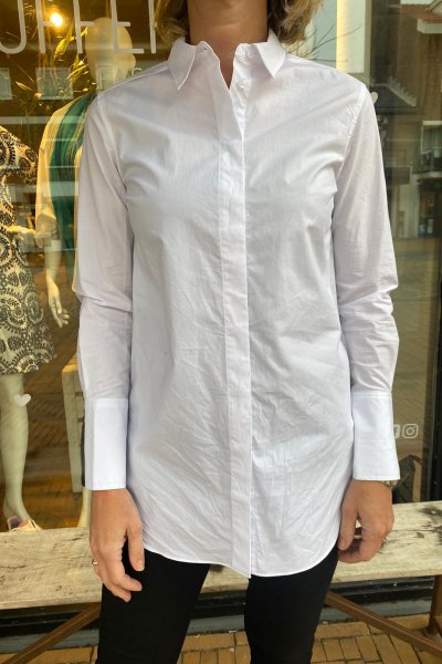 Second female Larken LS classic shirt- white